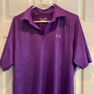 Under armour large cold black polo. Stretchy. Purple. Embossed pattern